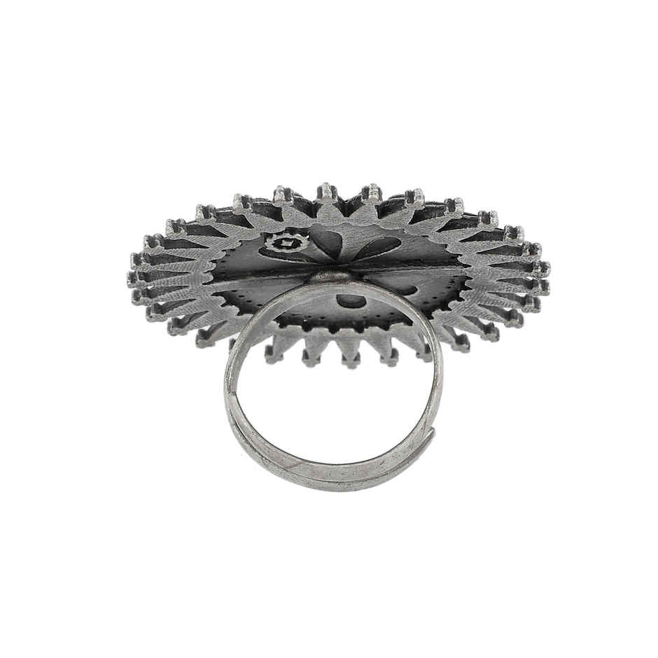 Voylla Nrityotsava Ishana Statement Ring