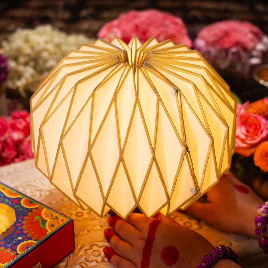 Ramayana Collection | Diwali Gift Hamper | Pack Of 15 | Phool