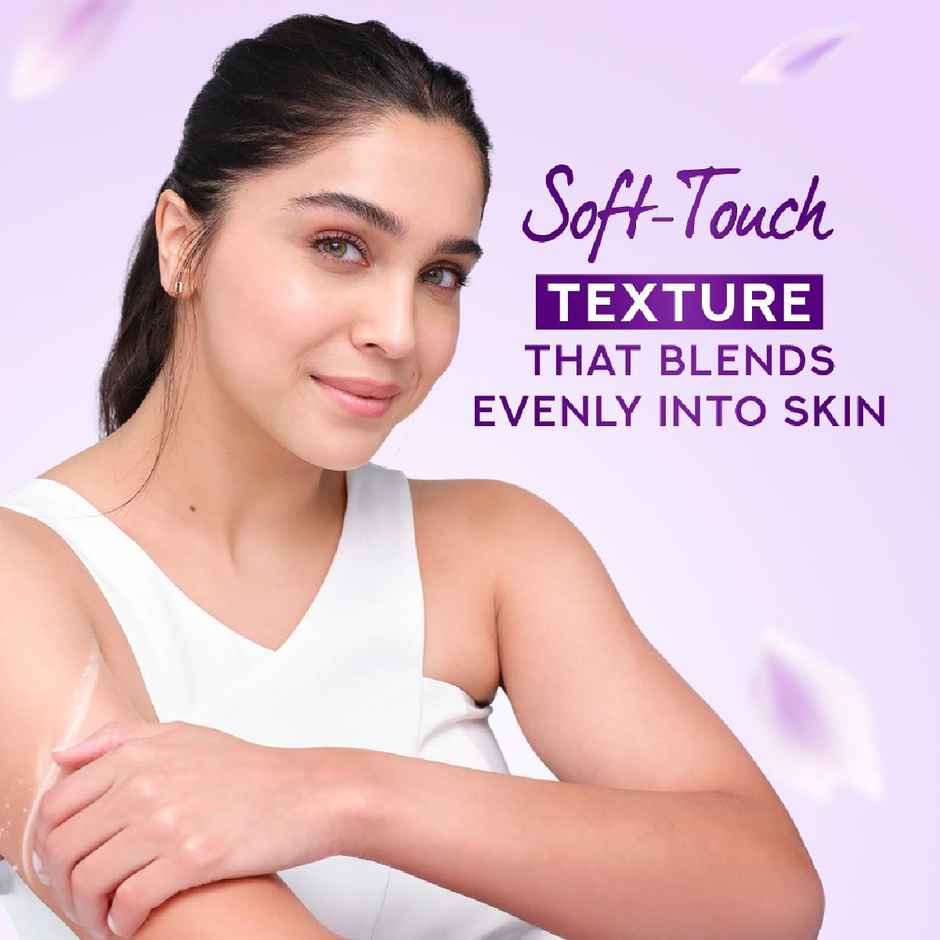 Pond's Magic Freshness Talcum Powder Acacia Honey