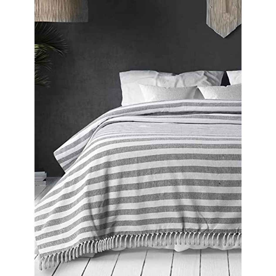 Sashaa World Striped Soft & Breathable Throw Blanket - Black & White