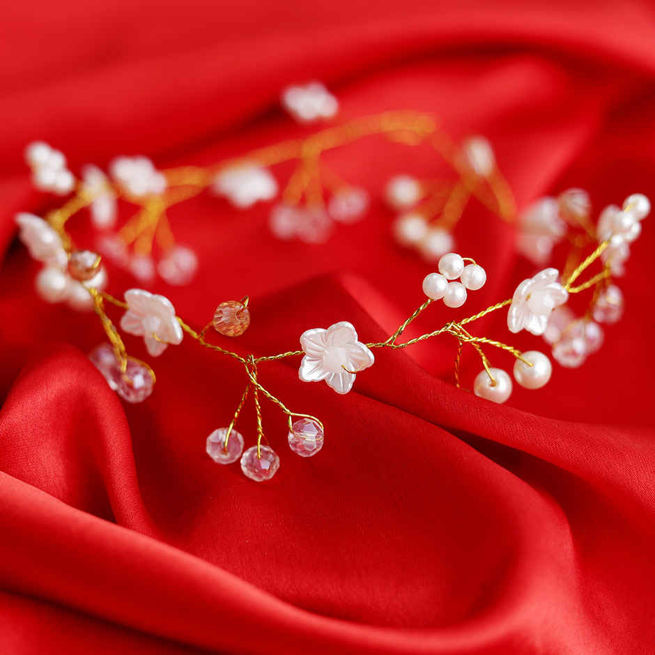 Beautiful Flower Hair Accessory - Traditional Indian Jewellery | Oye Happy