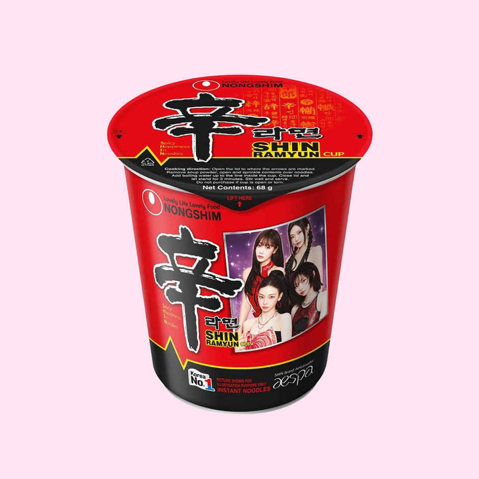 Nongshim Korean Shin Ramyun Cup Noodle Soup Veg