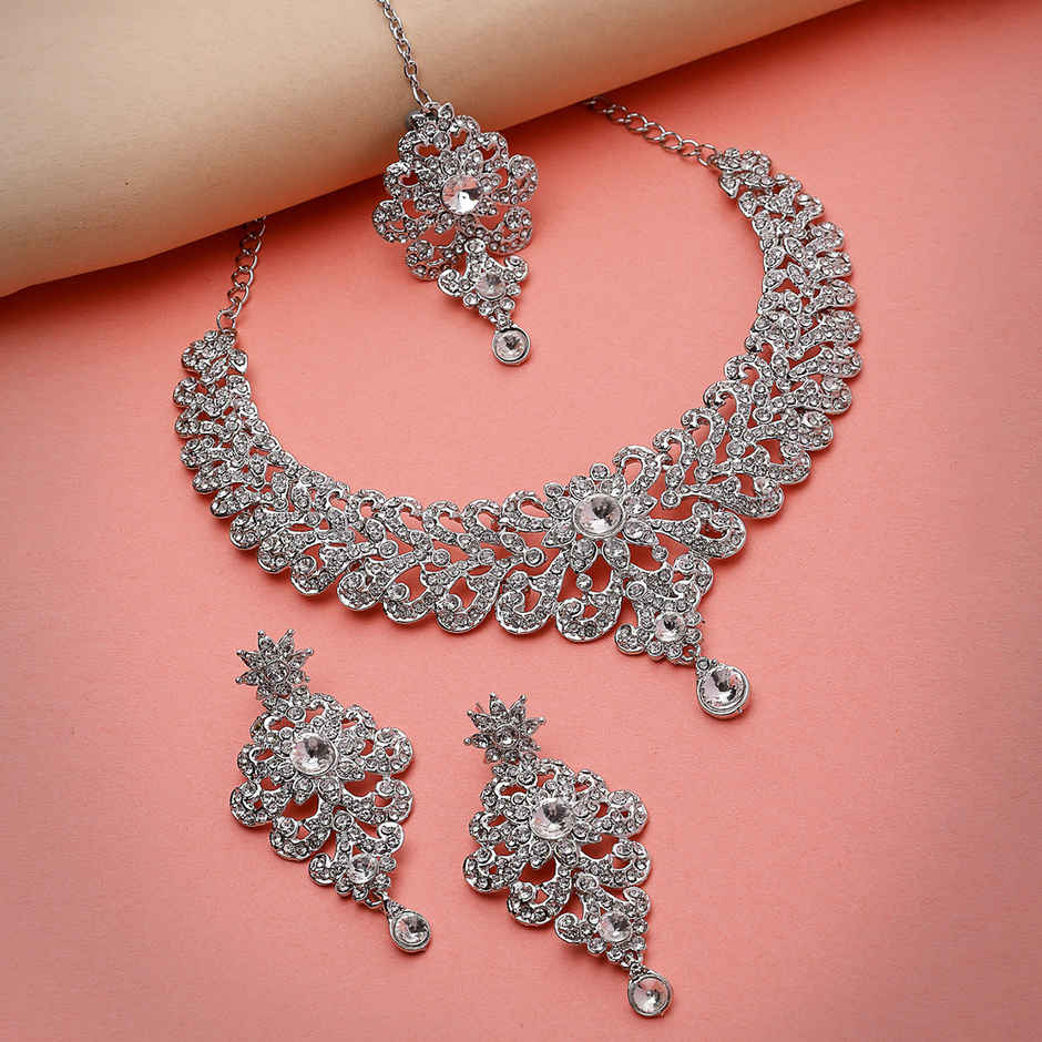 Sukkhi Awsome Rhodium Plated Silver Stone Studded Choker Necklace Set