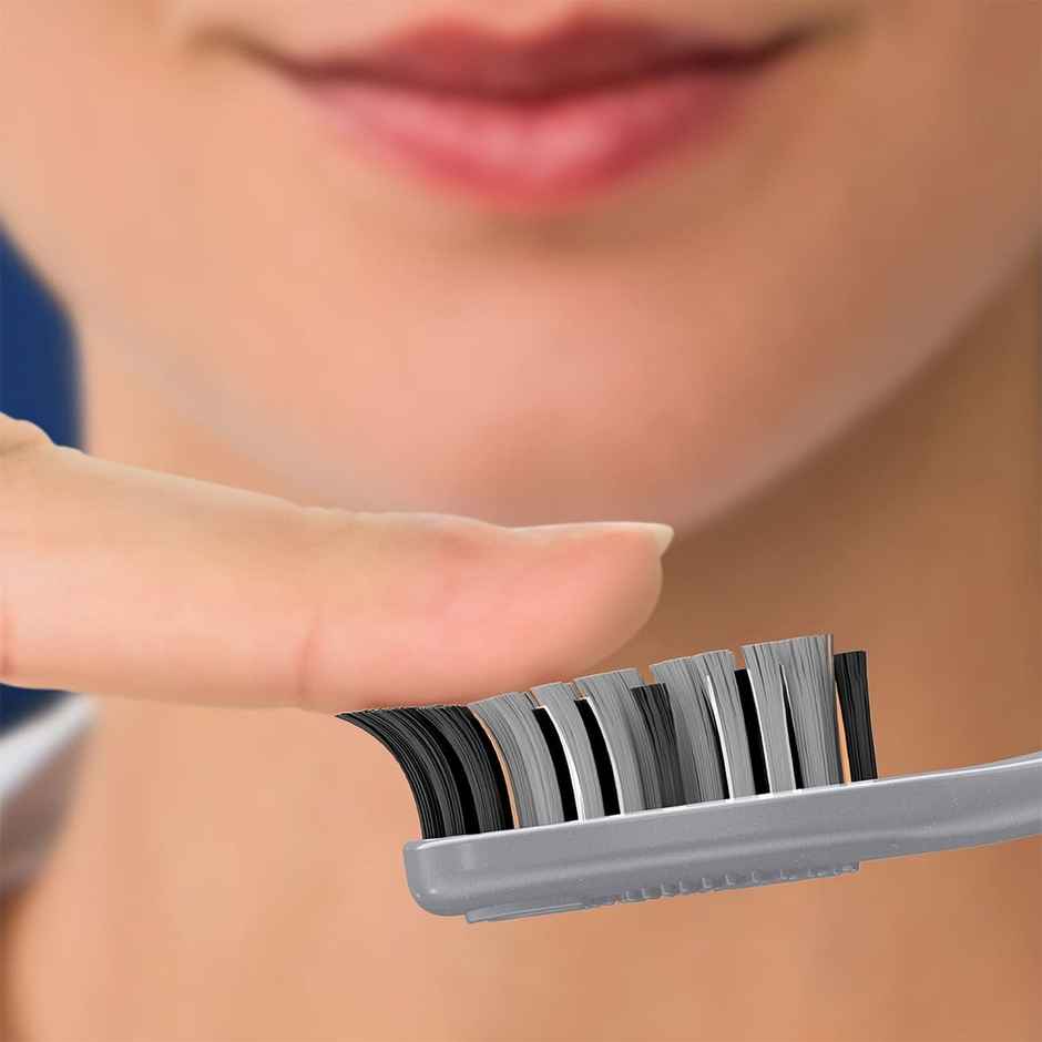 Oral B Cavity Defense Black Manual Toothbrush For Adults With Charcoal Extract- Medium Pack Of 4