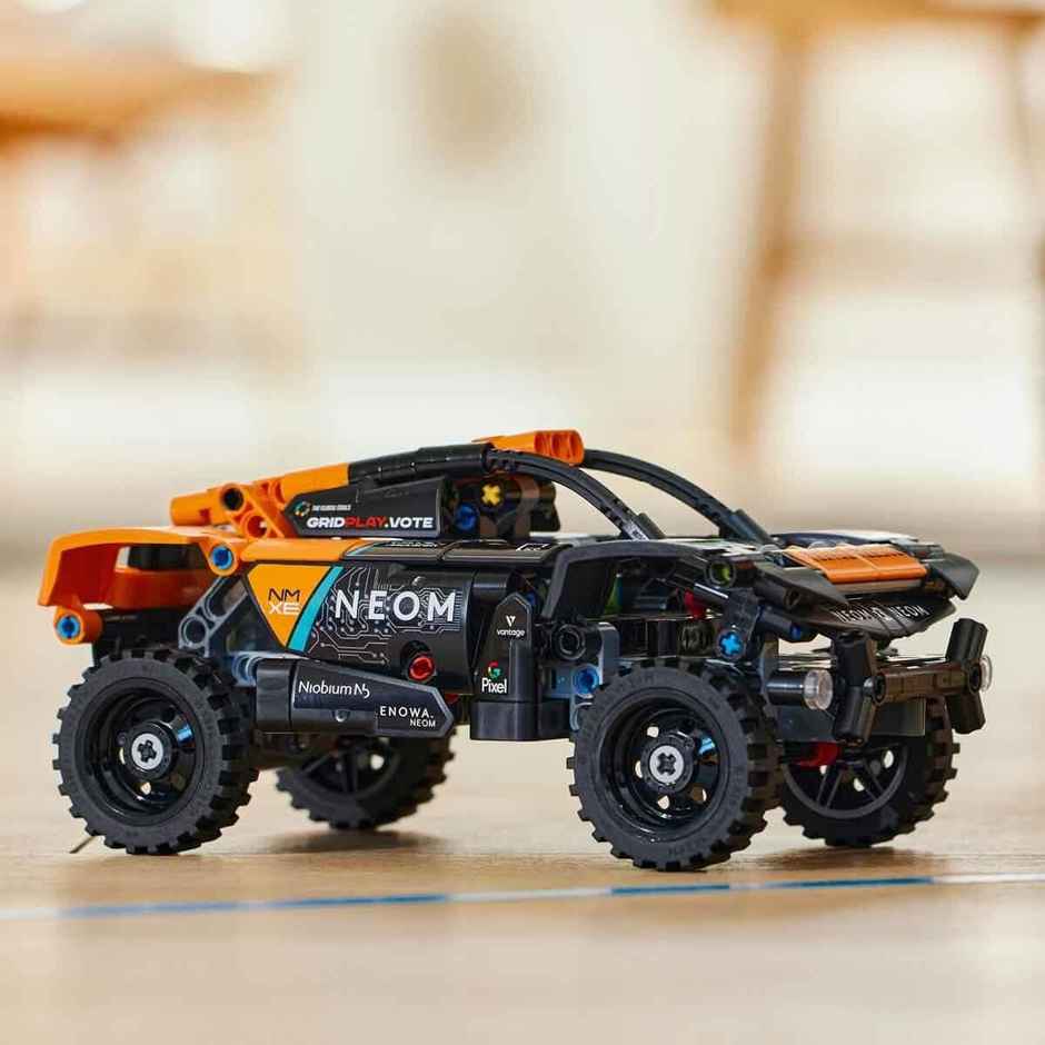 Lego Technic NEOM McLaren Extreme E Race Car (252 Pieces)