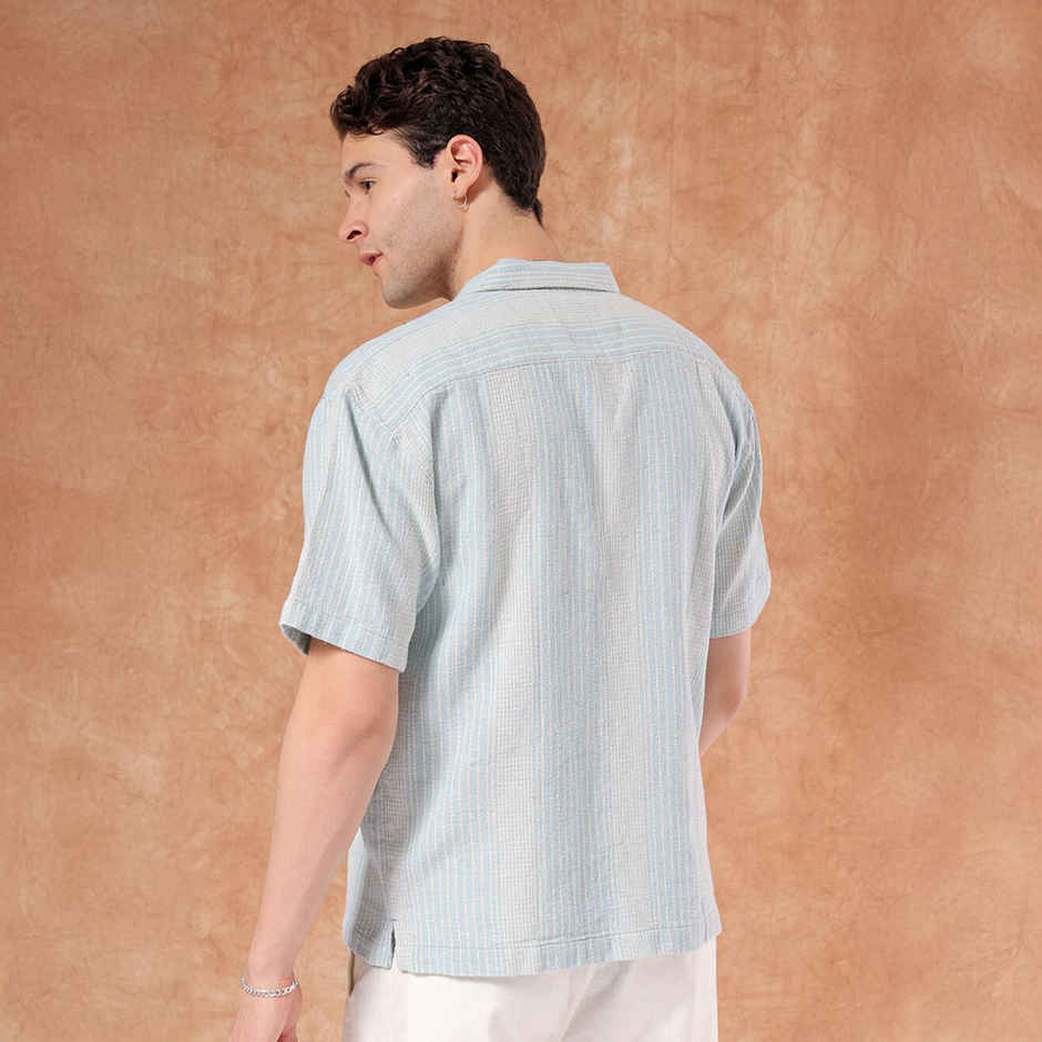 The Indian Garage Co Men's Relaxed Fit Striped Resort Half Sleeve Shirt | Blue - S