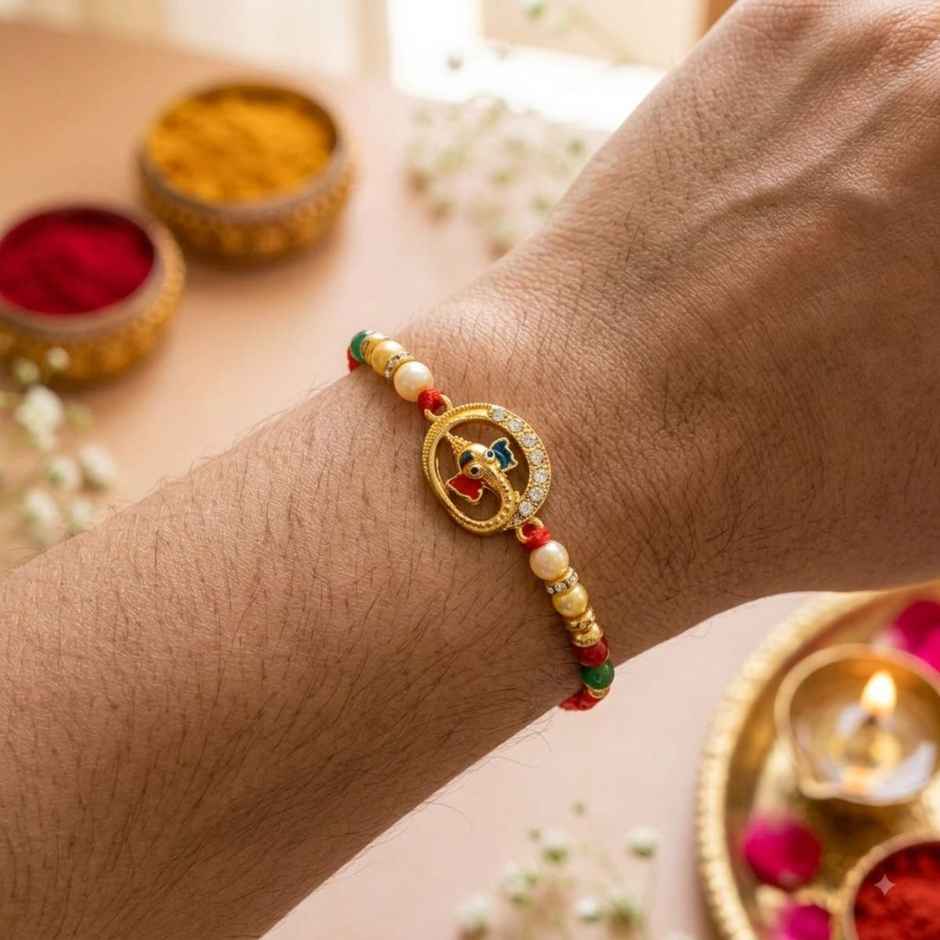 Rakhi for Brother | Lord Ganesh | Religious | Pack of 1 | Avyaan Rakhi