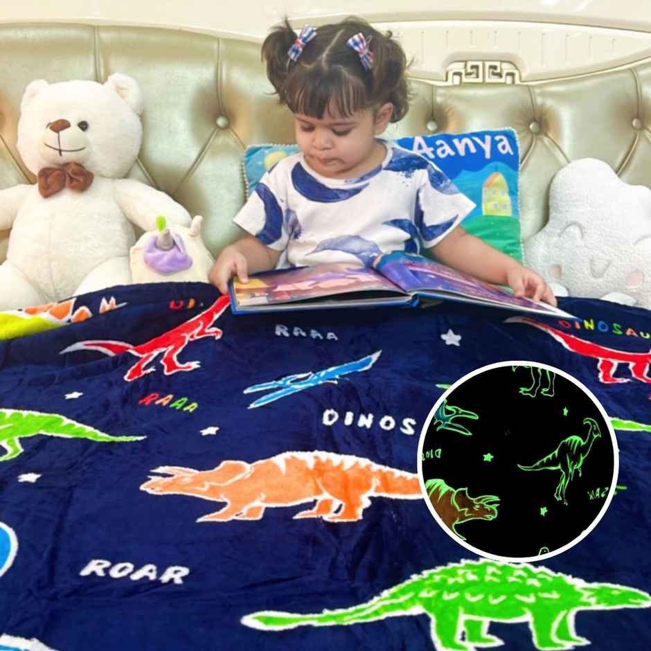 Famyo Glow Blanket | Dark Blue Dinosaur Queen Size AC Blanket for Ages 3 & Up - 200 x 152 cm