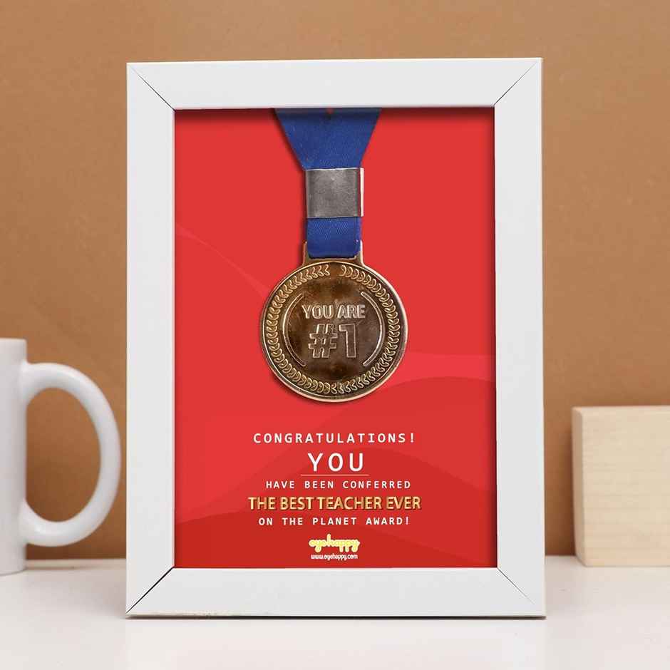 Happy Mail Appreciation Medal Frame For Father's Day Gifting