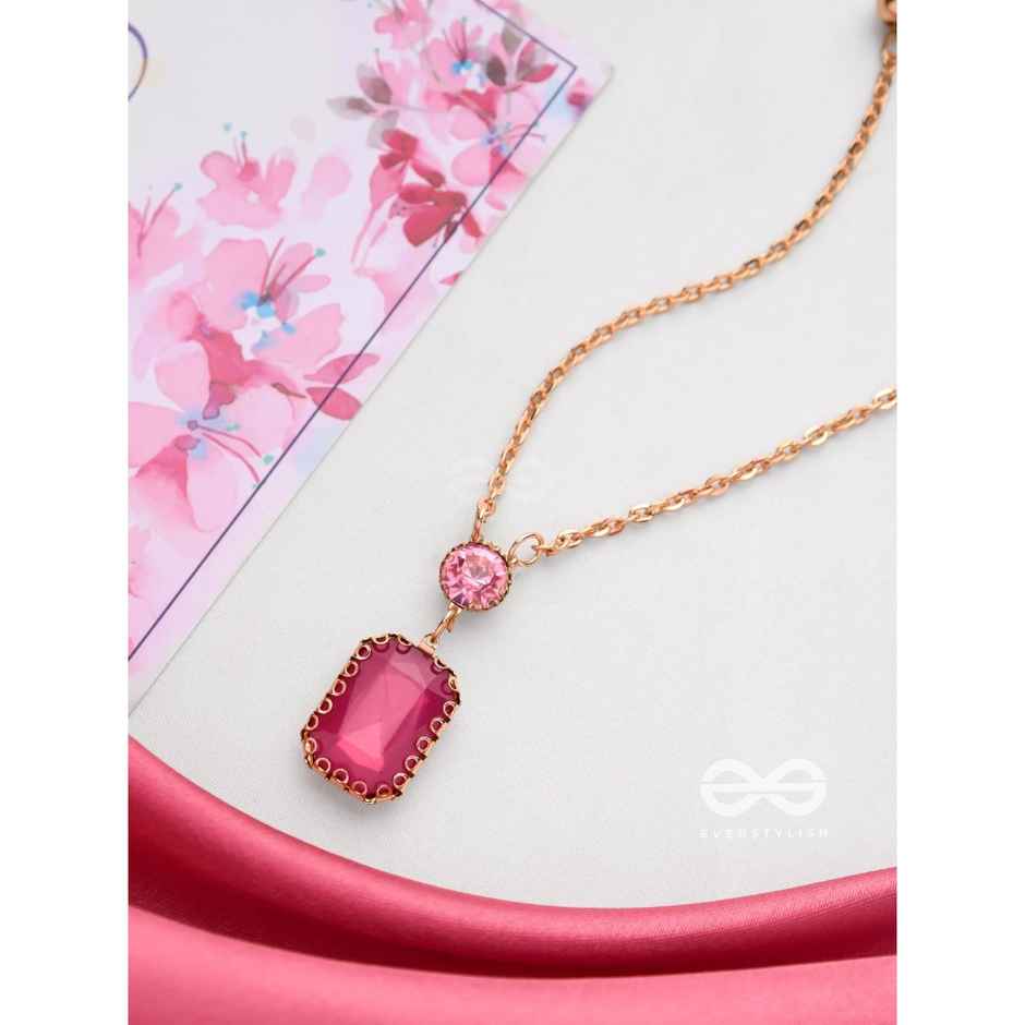 Everstylish Magenta's Magic - Smart and Casual Neckpiece With Anti-tarnish Coating