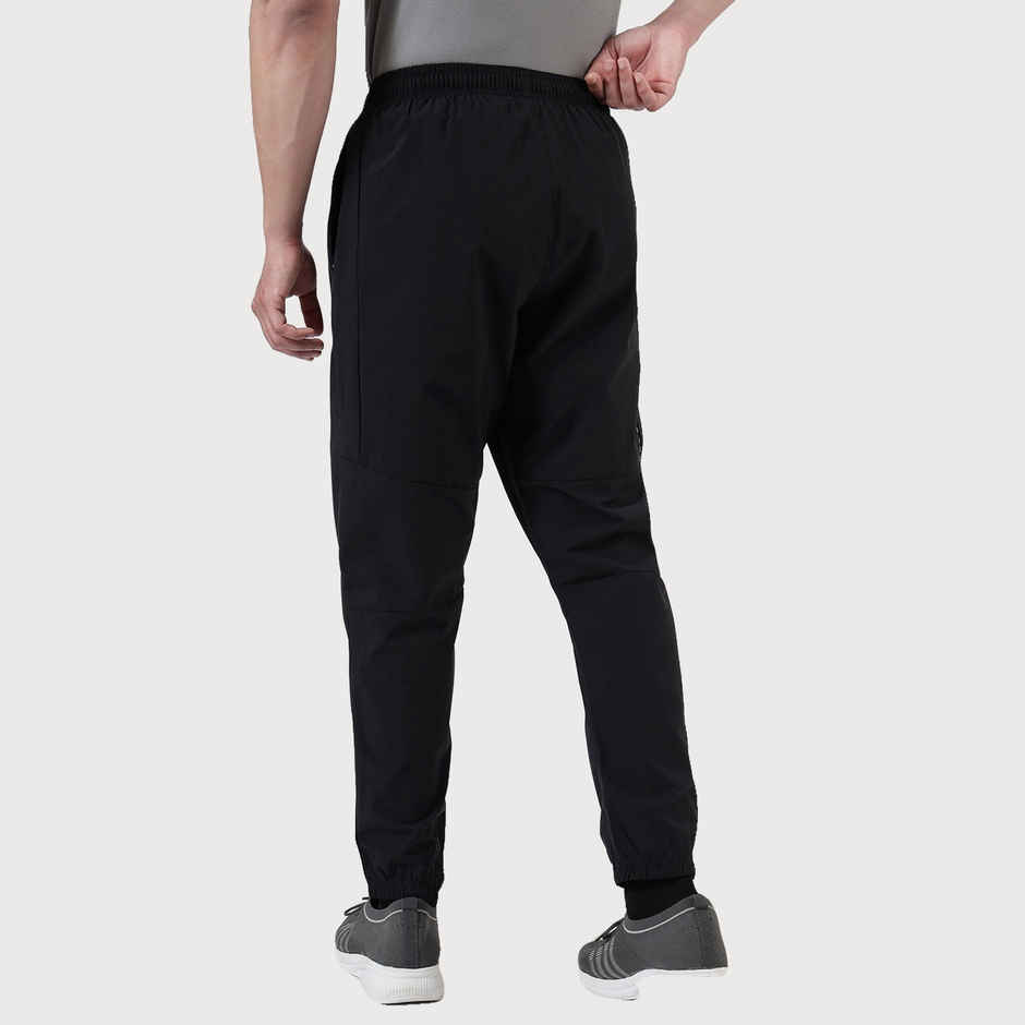 Fuaark Men's Essential Joggers | Black - L