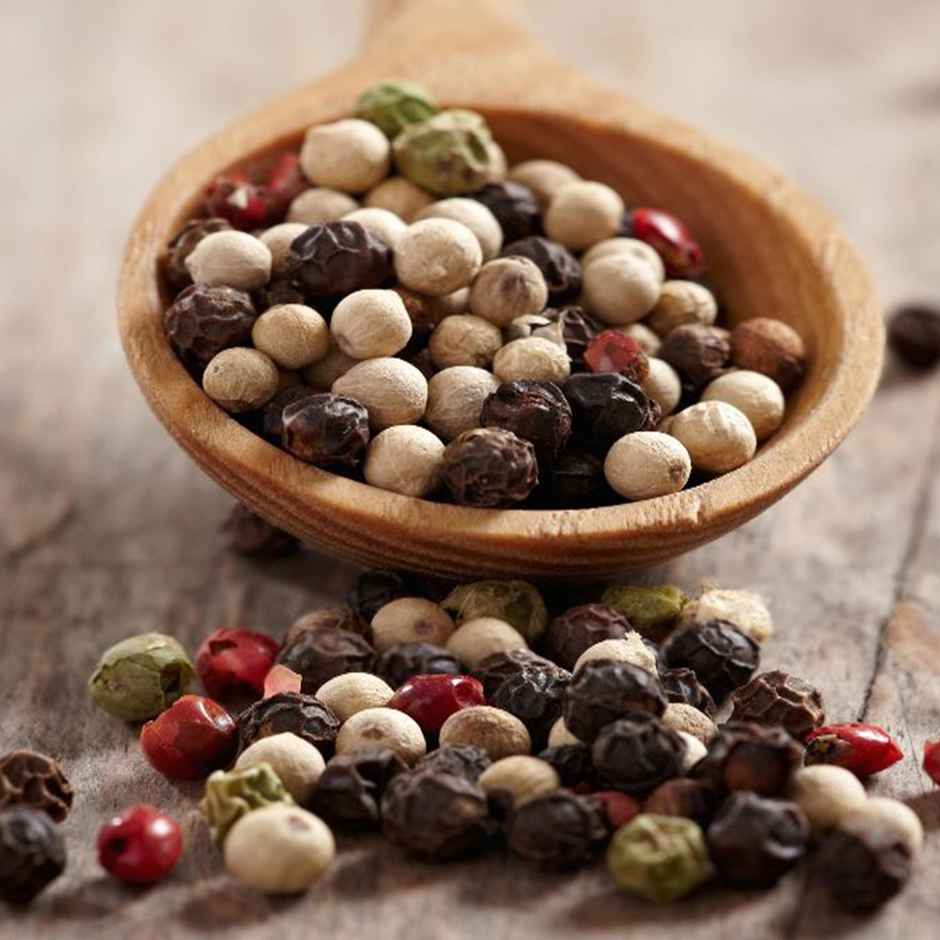 Tabac Original Quattro Mini Set Deo, Soap ,Bath, Shower Gel, After Shave Lotion