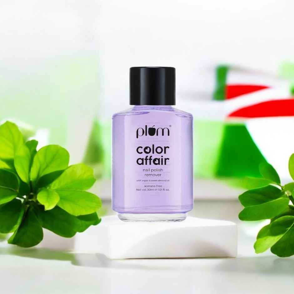 Plum Color Affair Nail Polish Remover