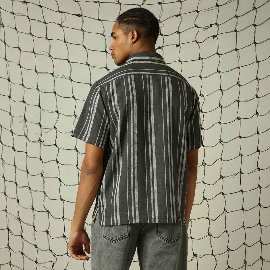 Hubberholme Men's Vertical Striped Relaxed Fit Textured Fabric Casual Shirt | Black - 40