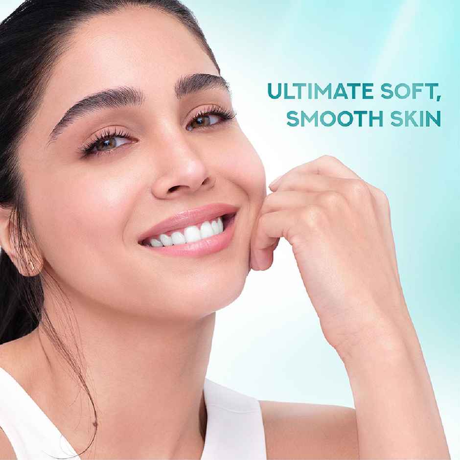 Pond's  Light Moisturiser With Cera-Hyamino For 5X Dryness Repair For Soft, Smooth Skin, 300Ml