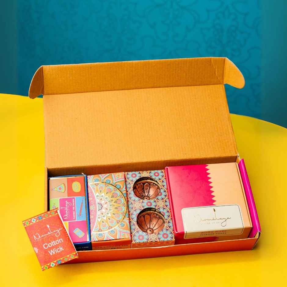 Mandala Plantable Crackers Gift Box | Nirmalaya