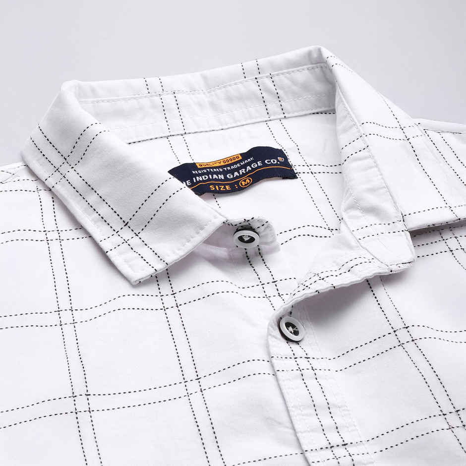 The Indian Garage Co Men's Regular Fit Checkered Casual Shirt | White - L