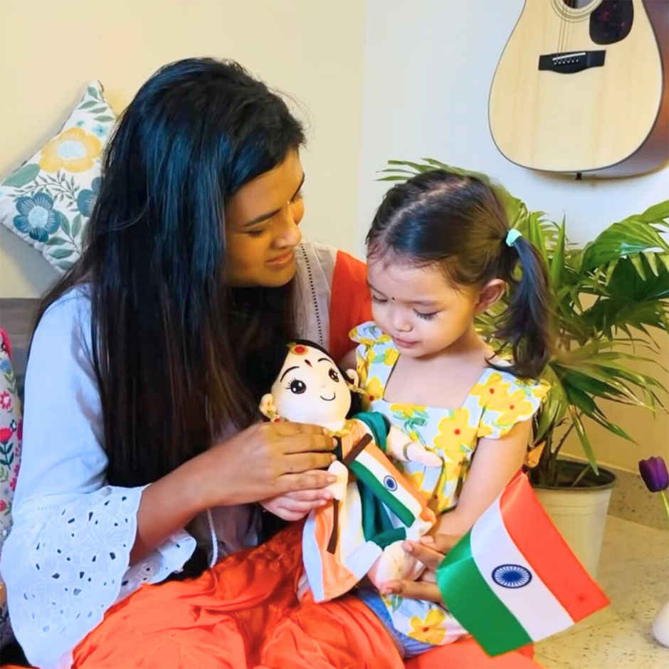 Panda's Box Musical Bharat Mata | Medium | 30 cm