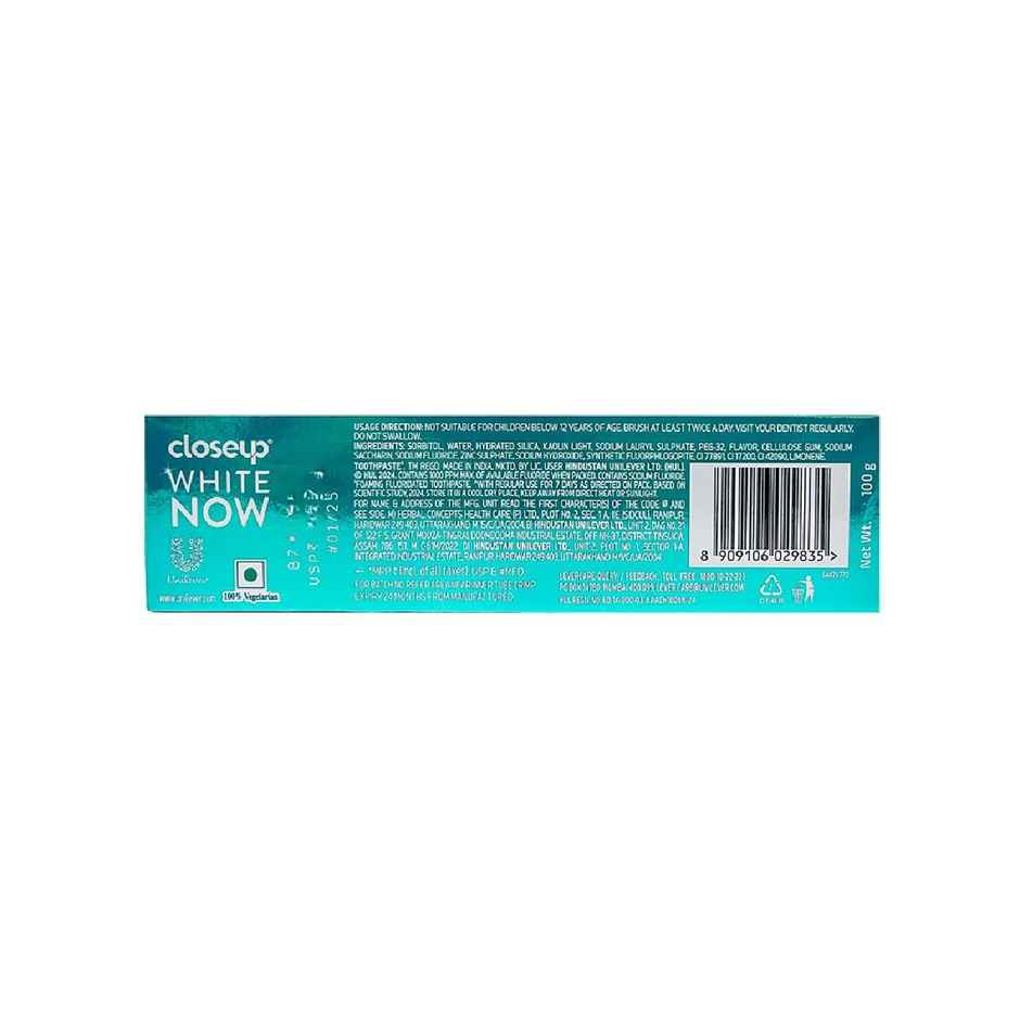 Closeup White Now Stain Eraser Toothpaste