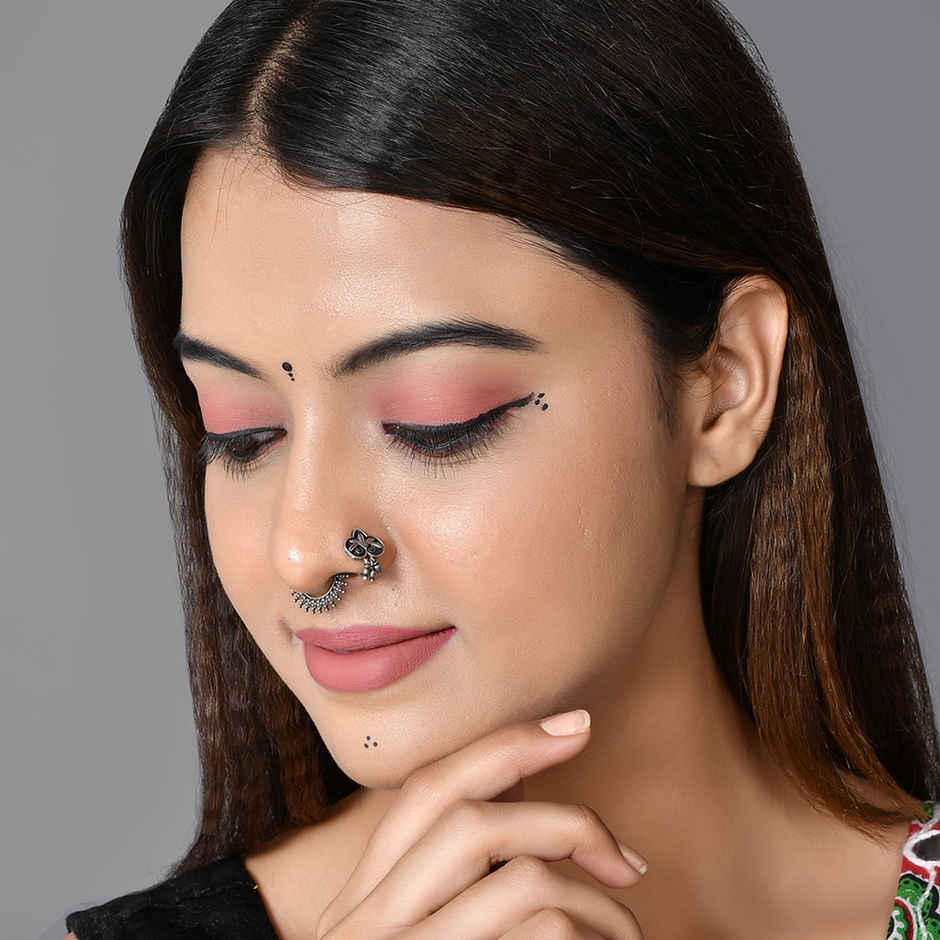 Voylla Nrityotsava Charvi Nose Pin