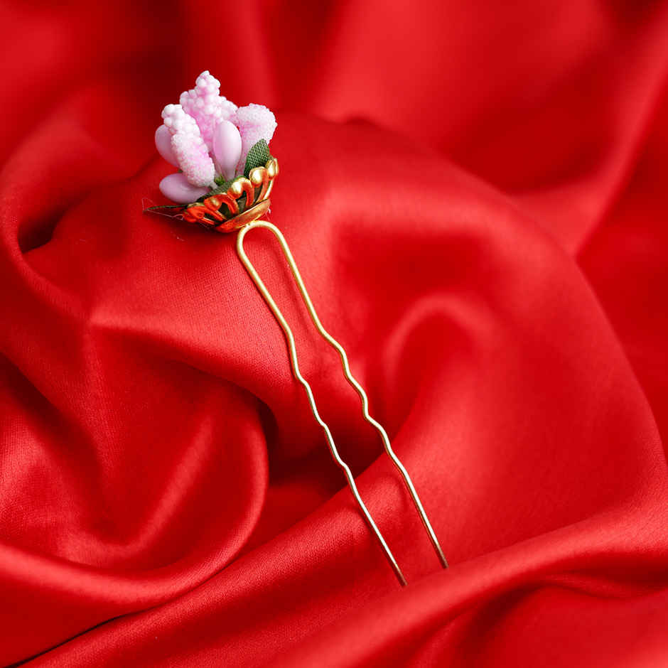 Oye Happy Flower Hair Pins ( Pack Of 5 )