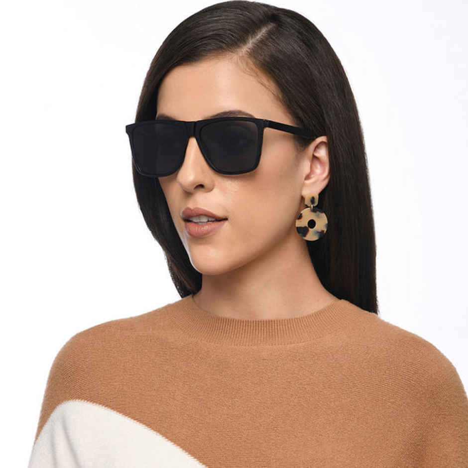 Vincent Chase By Lenskart Unisex Solid Plastic Wayfarer Sunglasses | Black - L