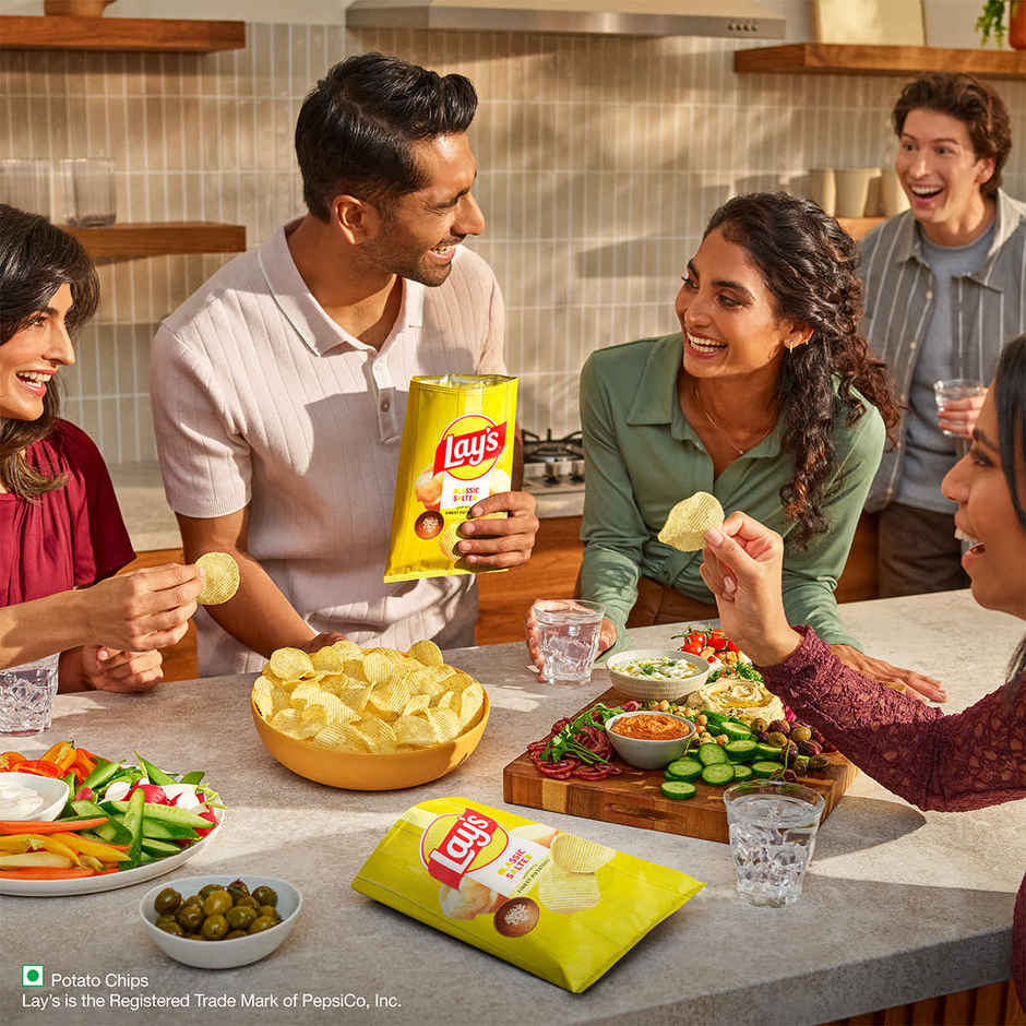 Lay's Classic Salted Potato Chips Combo   