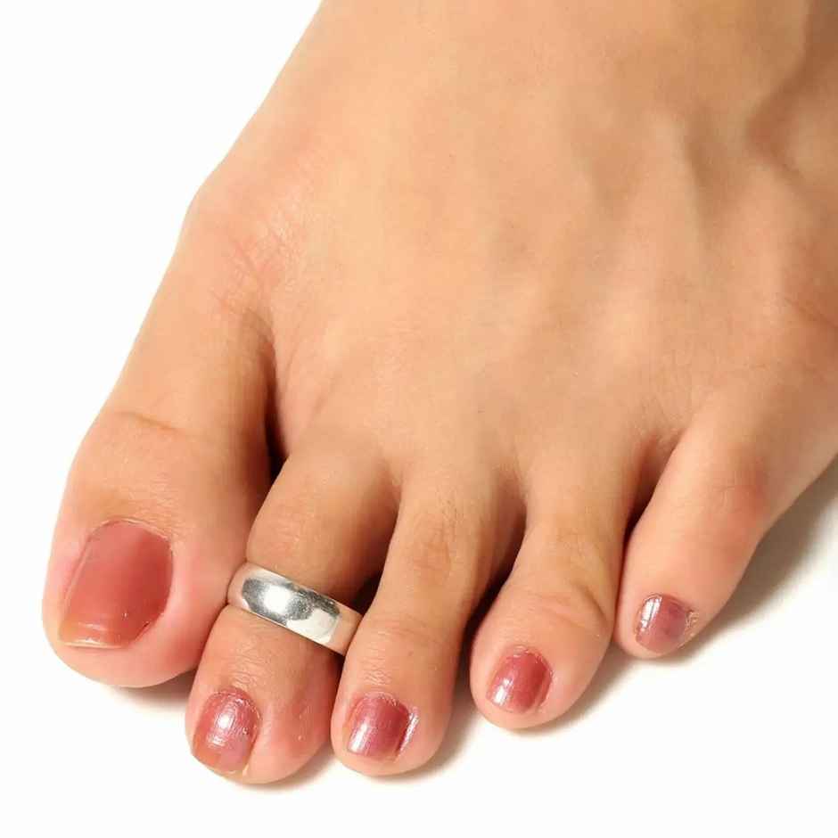 Unniyarcha 92.5 Silver Daily Swag Toe Ring