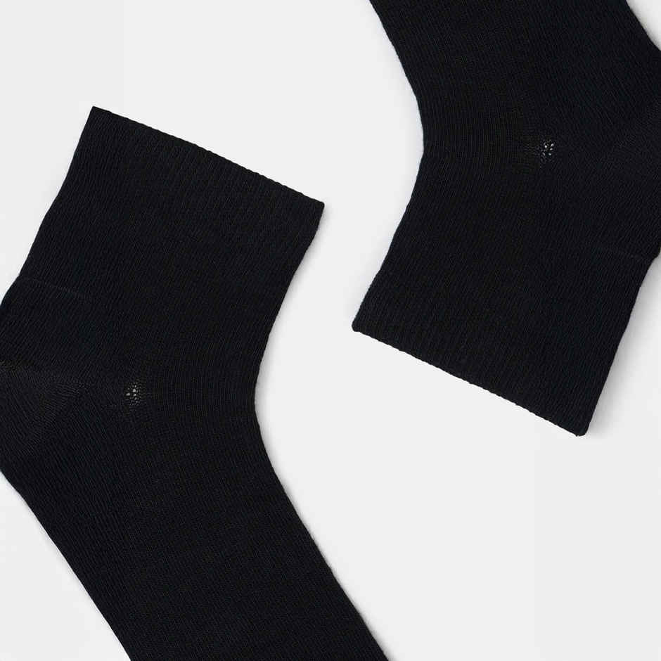 Jockey Unisex Solid Cotton, Nylon and Elastane Ankle Length Socks | Black | 5 - 6 years