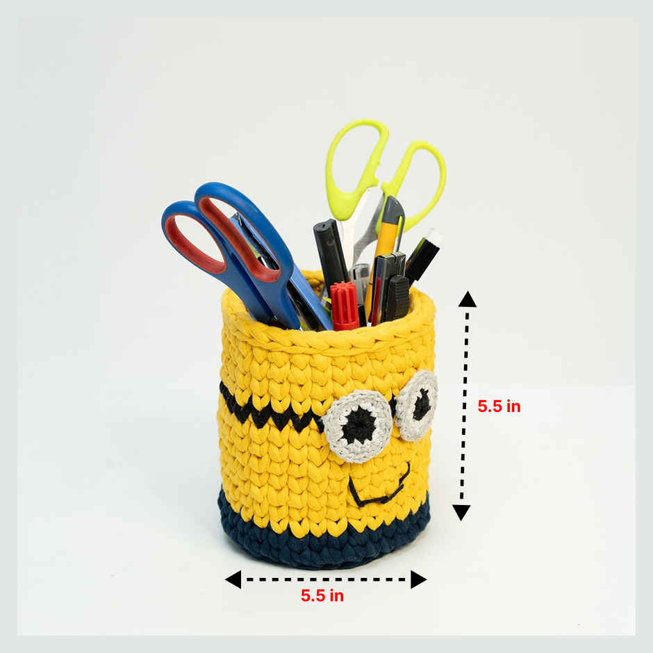 Pretty Krafts Minion Pen Holder 5.5 X 5.5 Inch