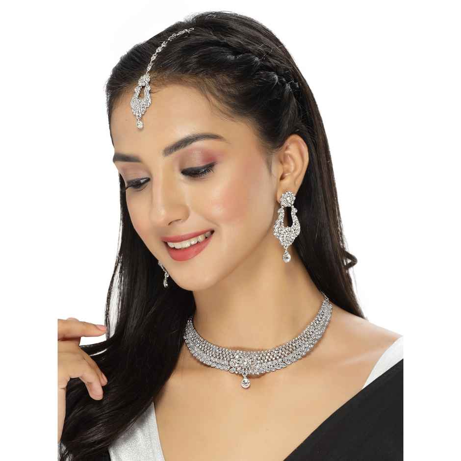 Sukkhi Rhodium Plated Silver Collar Bone Necklace & Earring With Maangtika Set for Women