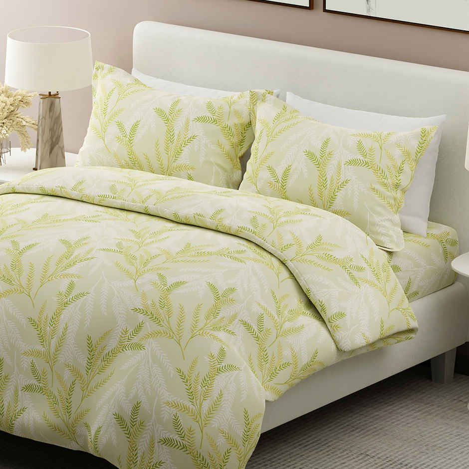 Boutique Living Nature Bouqute 100% Cotton 300 TC Scented King Bedsheet with 2 Pillow Covers (Green Apple Fragrance)