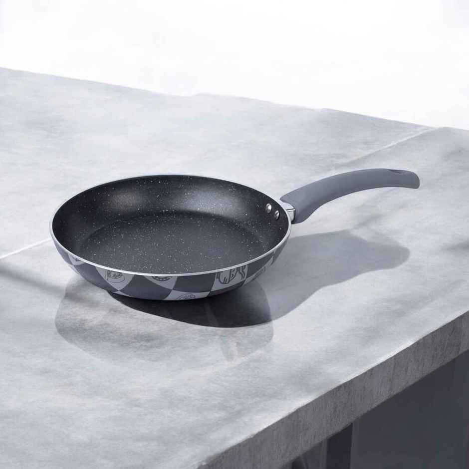 Bombay Kookware Kala Kruti Fry Pan - 24 cm (1.5 L)