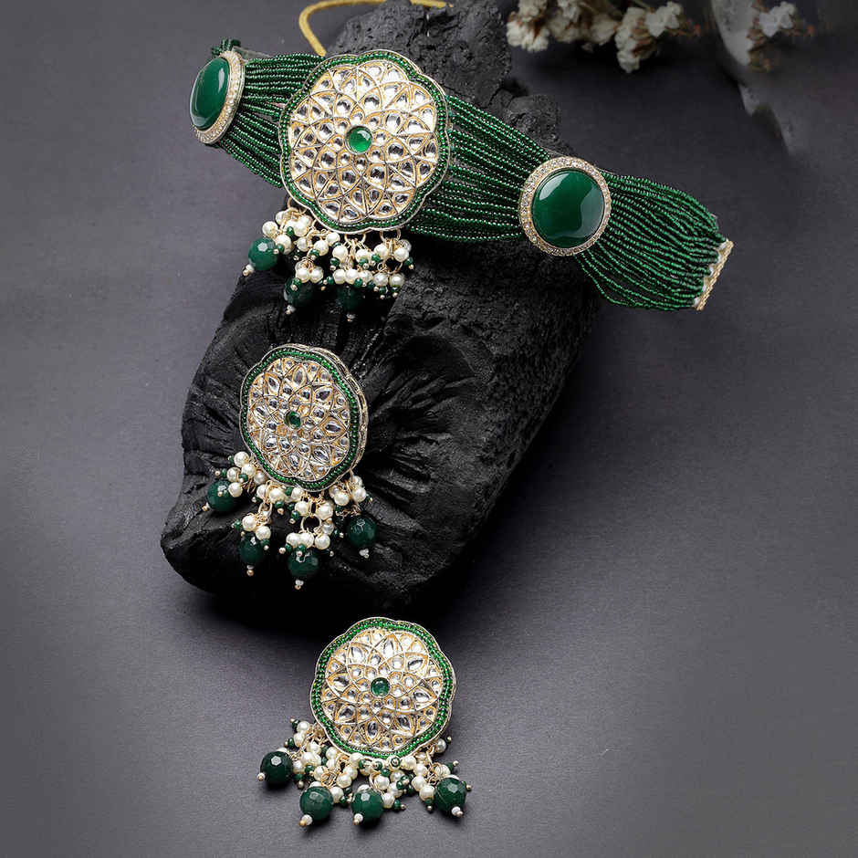 Sukkhi Wondrous Gold Plated Green Kundan & Beads Studded Choker Necklace Set