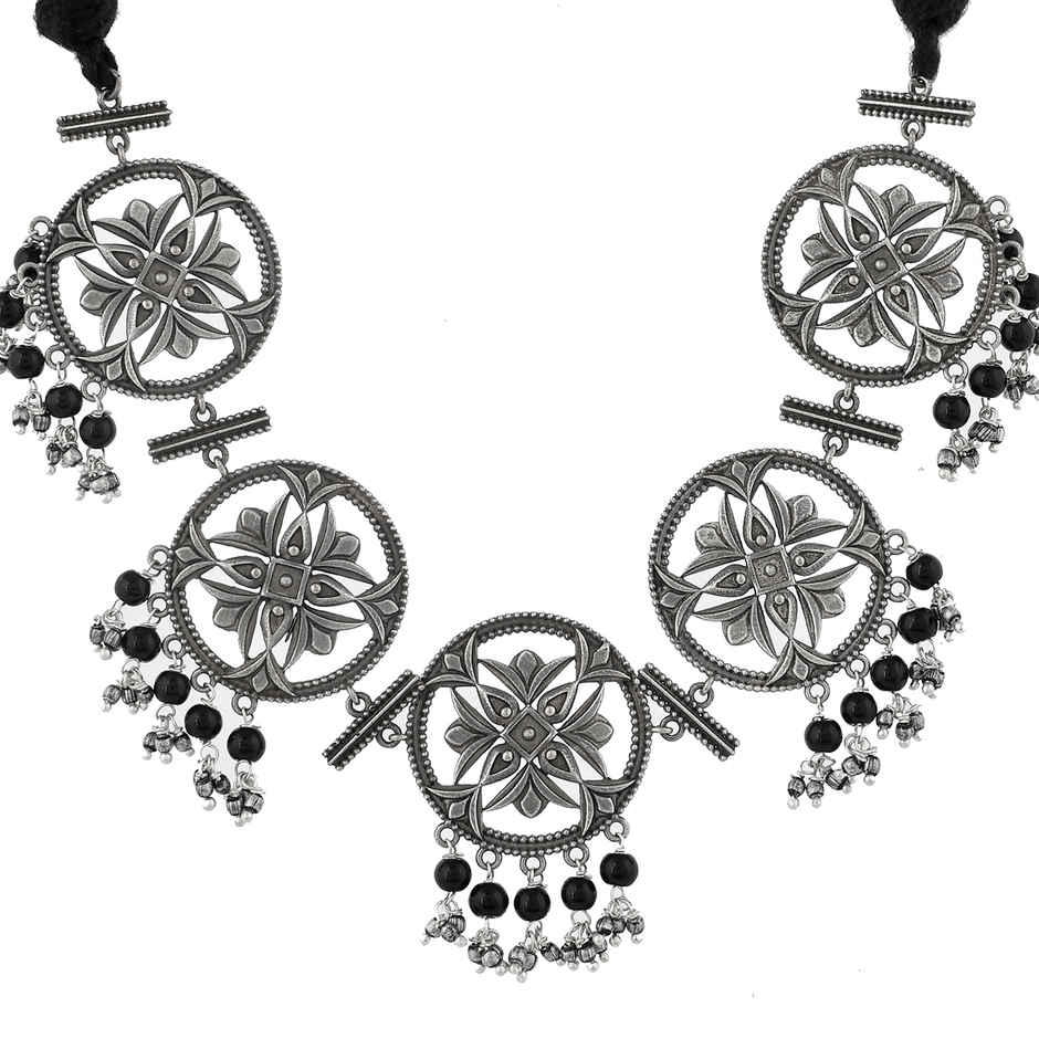 Voylla Nrityotsava Gauri Choker Necklace Set