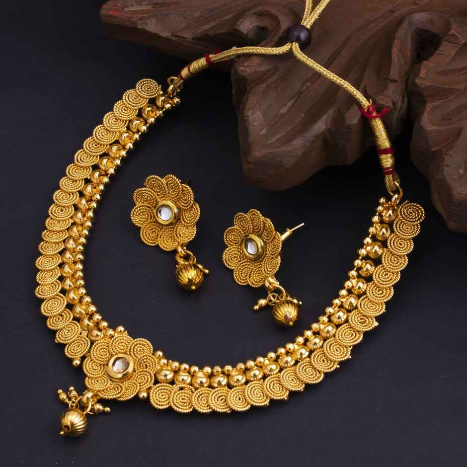 Sukkhi Floral Gold Plated Kundan Choker Necklace Set For Women