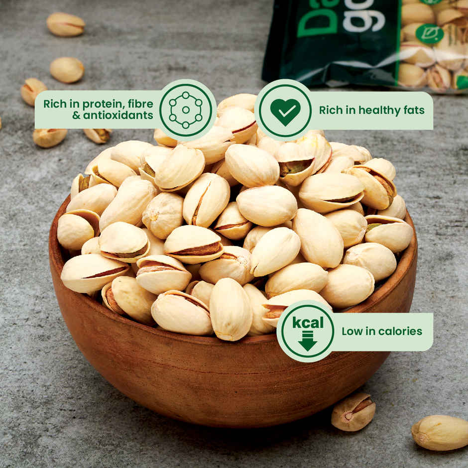 Daily Good Cashew / Kaju Split(100gms), Daily Good Almond / Badam (California)(100gms) & Daily Good Pistachios California Salted(100gms) & Daily Good Walnut / Akhrot Broken Kernels(200gms) Combo