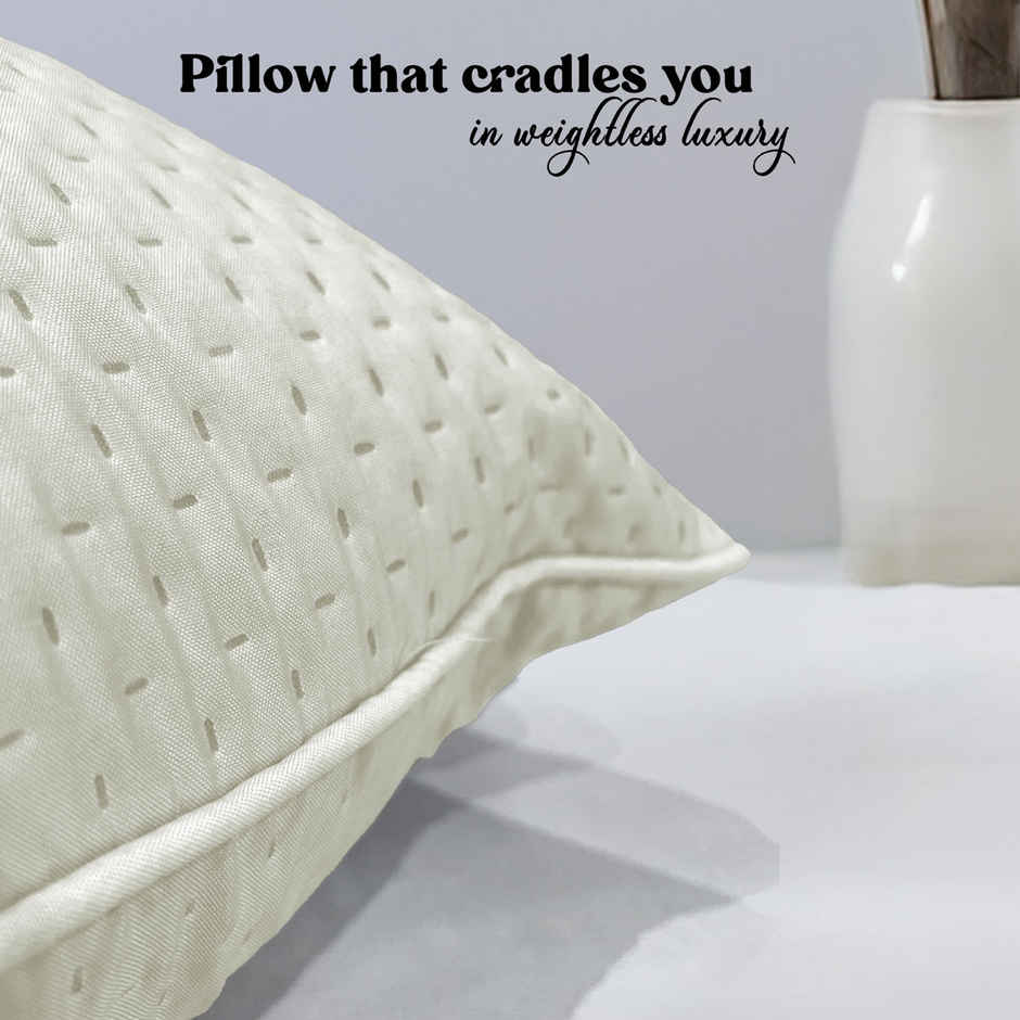 Sassoon Laika Microfiber Quilted Pillow (Green)