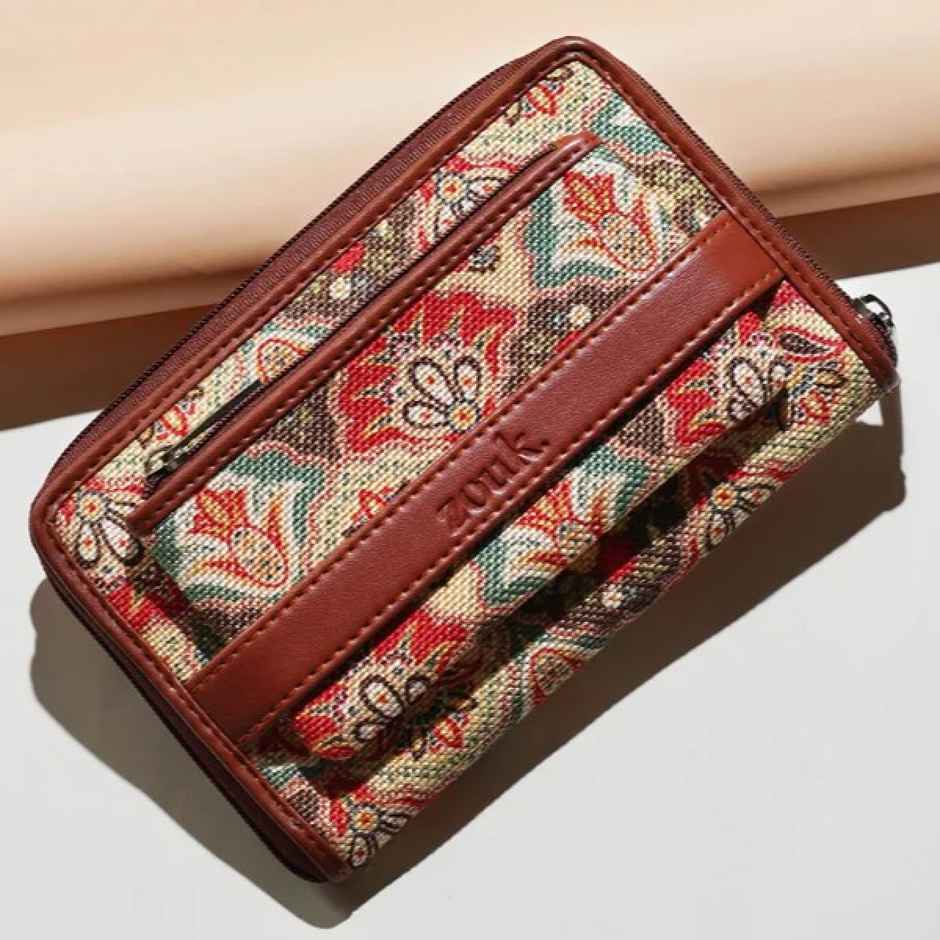 Zouk Gamthi Splendour Floral Gift Box for Women