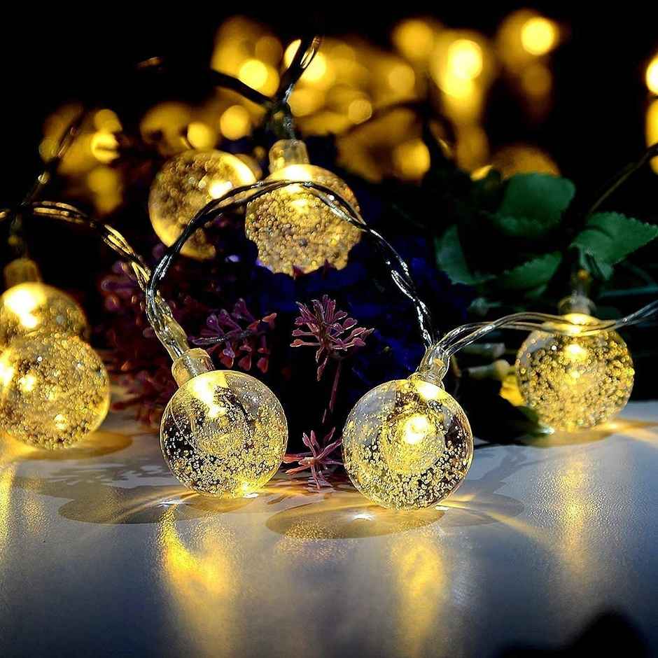 Quace Crystal Ball Warm White String Light Combo 