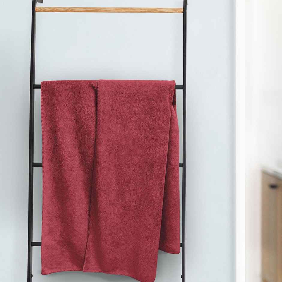 Sassoon Microfiber Large Bath Towel | Crimson | 70 x 145 cm