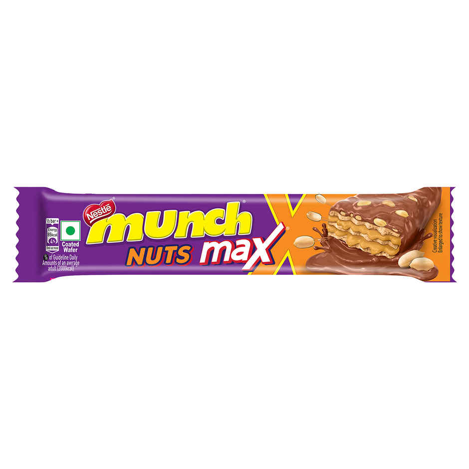 Nestle MUNCH MAX Nuts with Roasted Peanuts