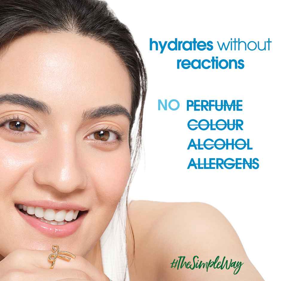 Simple Water Boost Micellar Gel Facial Wash