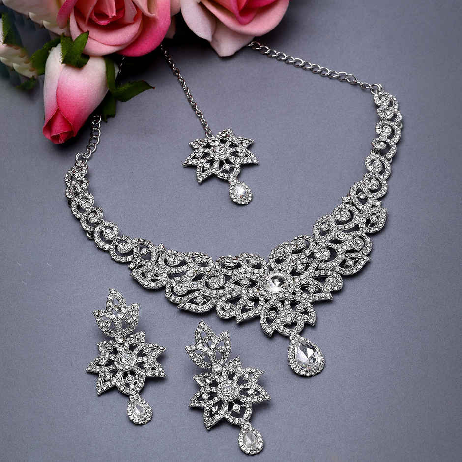 Sukkhi Gracious Rhodium Plated Silver Stone Studded Choker Necklace Set