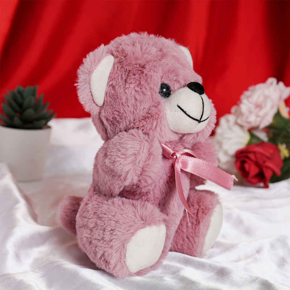 Oye Happy Sweetheart Snuggle Bear