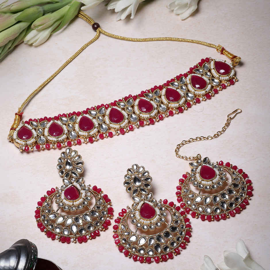 Sukkhi Radiant Gold Plated Rani Pink Kundan & Beads Studded Choker Necklace Set