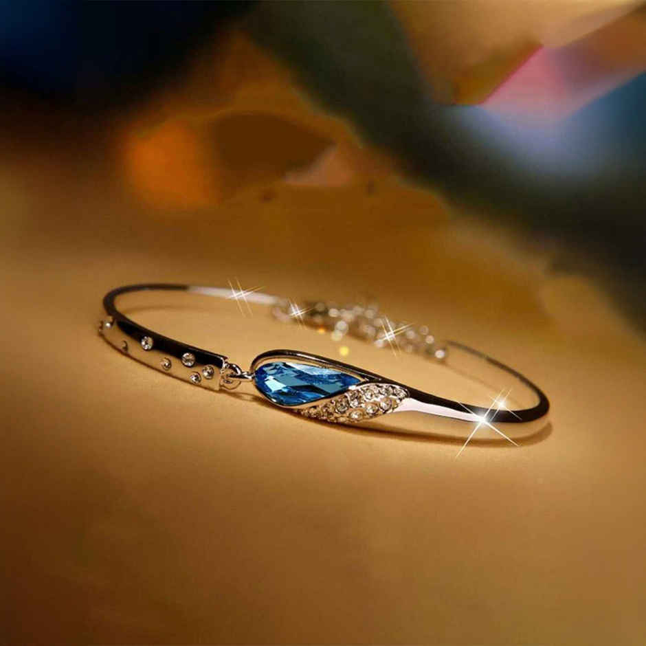 YouBella Women's Fashion Jewellery Combo of Crystal Party Wear Necklace Set with Earrings &Bracelet