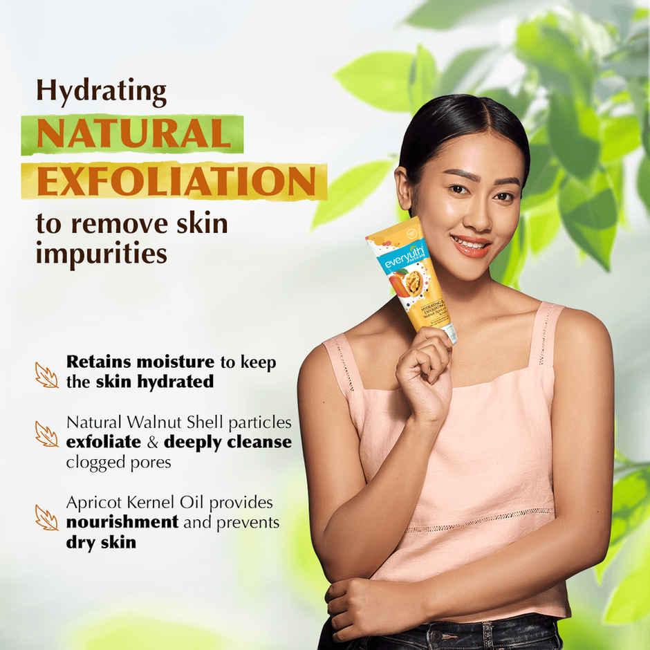 Everyuth Naturals Hydrating & Exfoliating Walnut Apricot Scrub