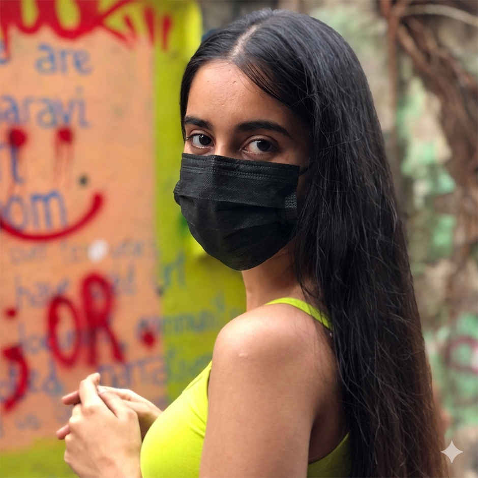 Quarant 4 Ply Anti Pollution Activated Carbon Face Mask | Nose Pin and Reusable Travel Pouch | Black