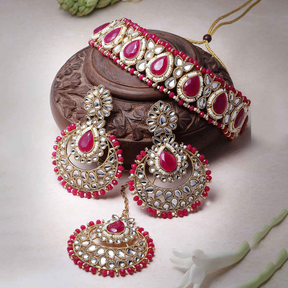 Sukkhi Radiant Gold Plated Rani Pink Kundan & Beads Studded Choker Necklace Set